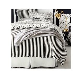 The Emily & Meritt Marigold Rose Sheet Set, Queen, Gray